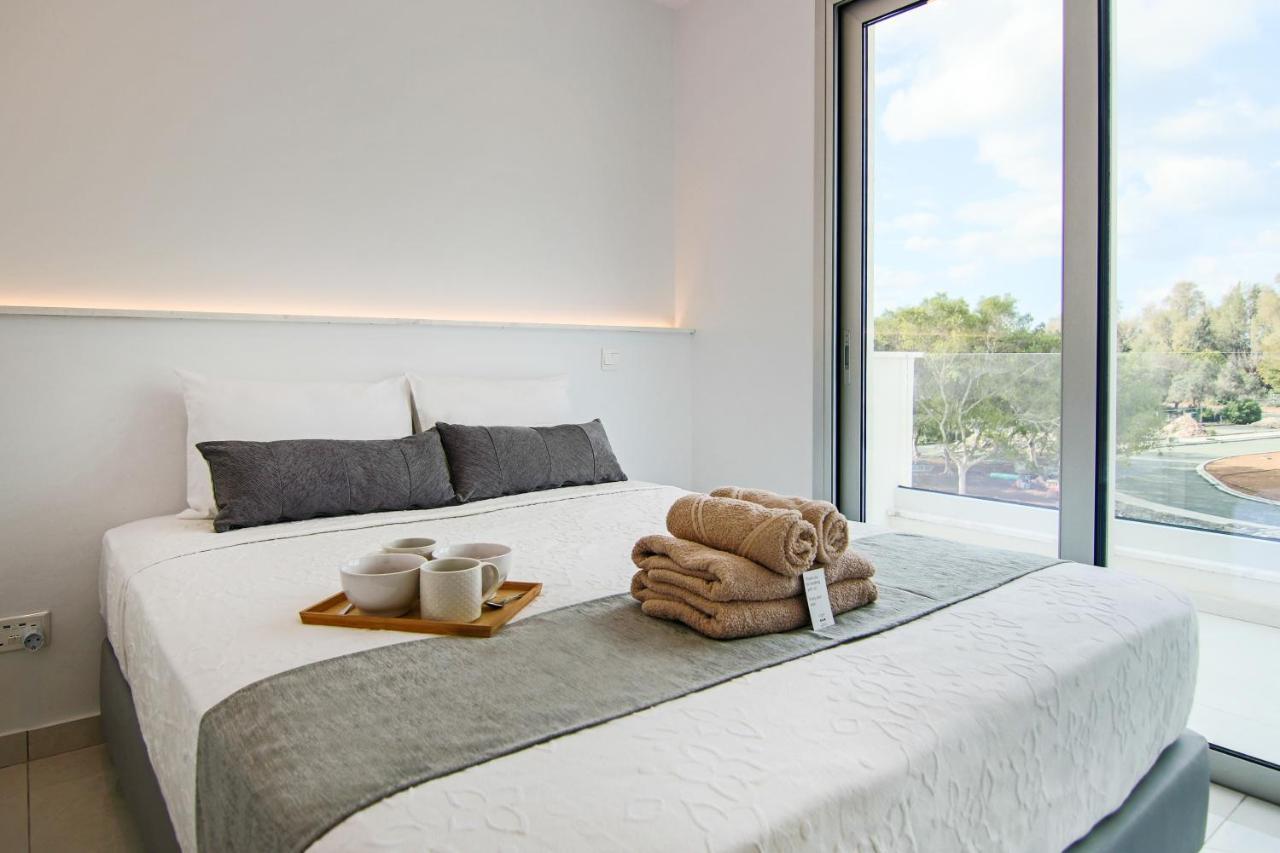 Phaedrus Living - Seaside Executive Flat Harbour 208 Apartment Paphos Ngoại thất bức ảnh