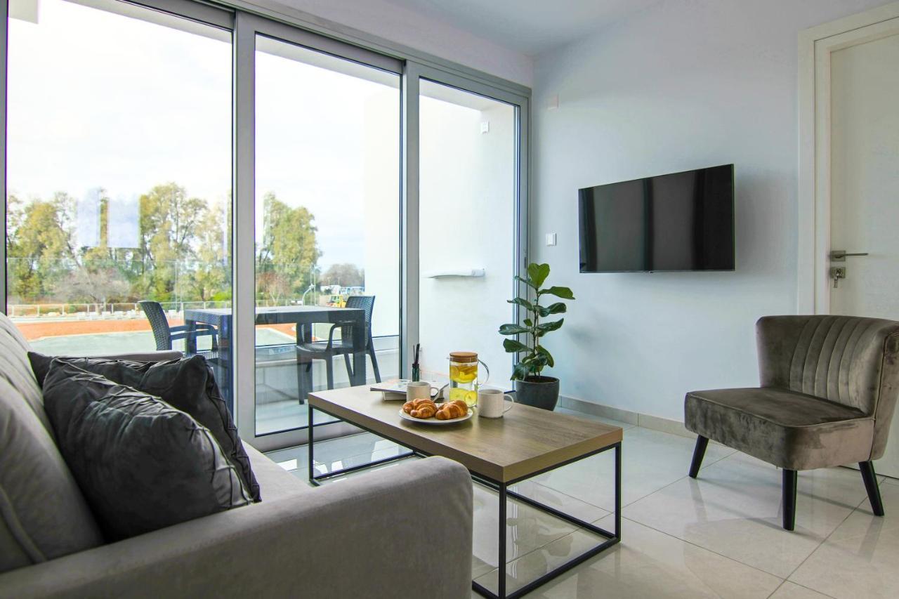 Phaedrus Living - Seaside Executive Flat Harbour 208 Apartment Paphos Ngoại thất bức ảnh